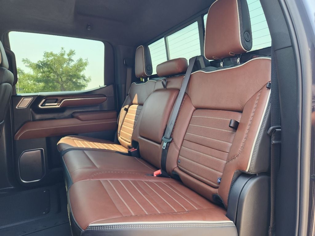 2025 GMC Sierra 1500 — interior view