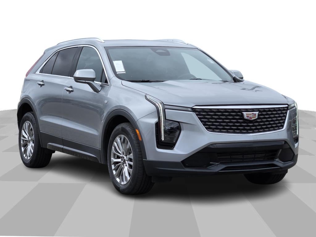 2024 Cadillac XT4 Premium Luxury in Argent Silver Metallic — front three-quarter view