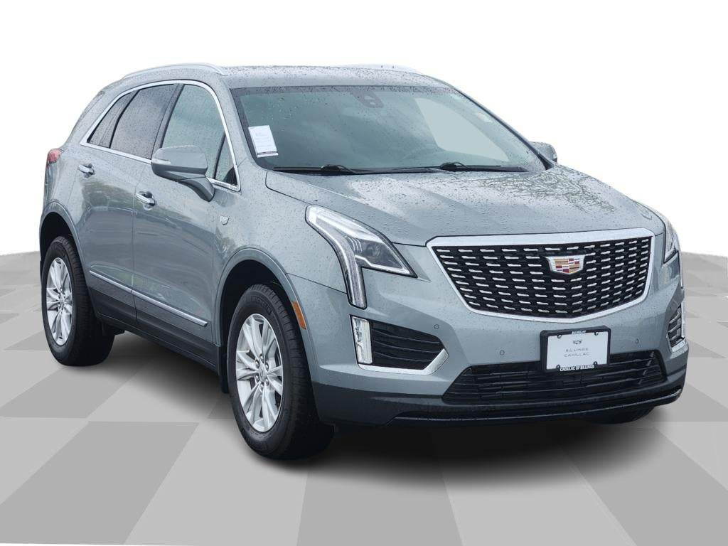 2023 Cadillac XT5 Luxury in Argent Silver Metallic — front three-quarter view