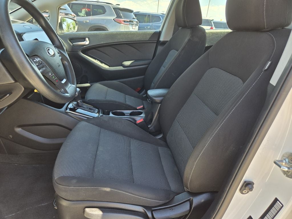 2018 Kia Forte — rear three-quarter view