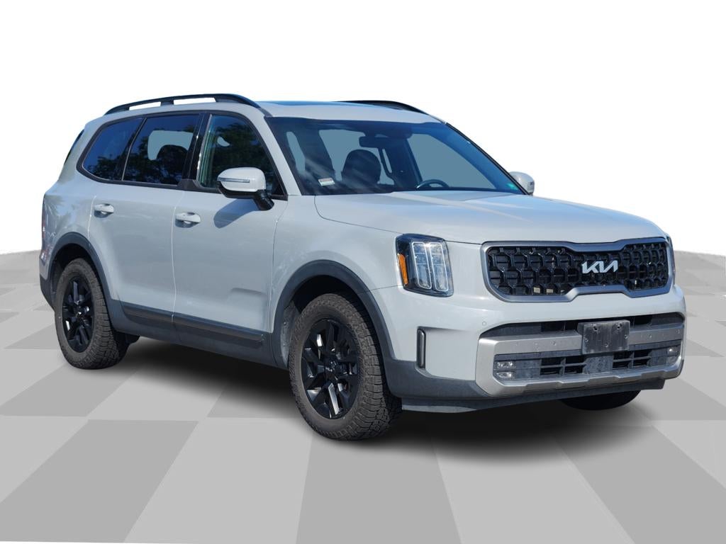 2023 Kia Telluride SX Prestige X-Pro in Wolf Gray — front three-quarter view