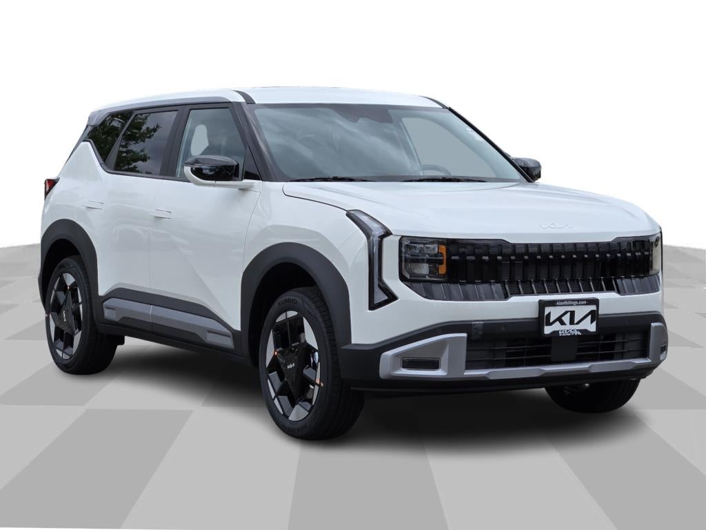 2027 Kia Seltos S in Snow White Pearl — front three-quarter view