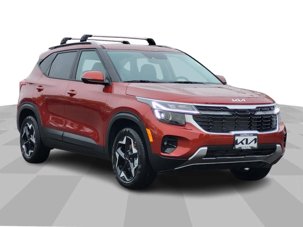 2026 Kia Seltos S in Mars Orange — front three-quarter view